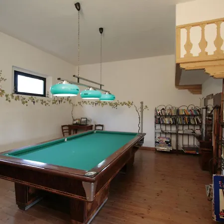 Feriehus In With Pool Cortona